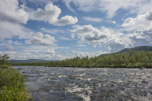 Finnland, Lappland, Fluss Muonionjoki - JBF000184