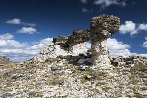 USA, Colorado, Rocky Mountain National Park, Rock formation - NNF000104