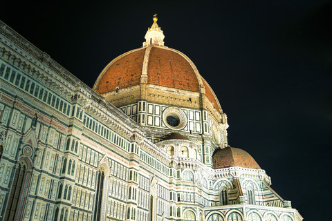 Italien, Toskana, Florenz, Basilica di Santa Maria del Fior bei Nacht, lizenzfreies Stockfoto