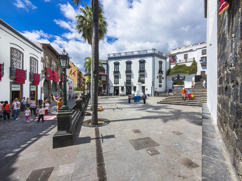 Spain, Canary Islands, Santa Cruz de la Palma, Plaza de Espana stock photo