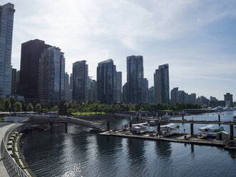 Canada, British Columbia, Vancouver, Harbour with seaplanes - HLF000798