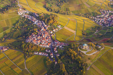 Germany, Baden-Wuerttemberg, Stuttgart, aerial view of burial chapel on Wuerttemberg - WDF002777