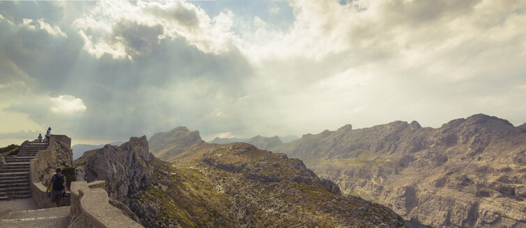 Spanien, Balearen, Mallorca, Landschaft bei Cap Formentor - DWIF000318