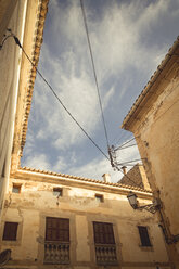Spain, Baleares, Mallorca, Capdepera, facades of old town - DWIF000327