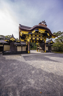 Japan, Kyoto, Burg Nijo, Eingangstor - THAF001095