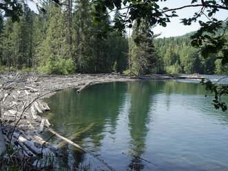 Kanada, Britisch-Kolumbien, Wells Gray Provincial Park, Clearwater Lake - HLF000824