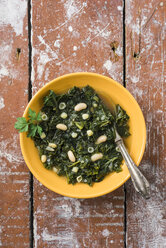 Suppe mit Grünkohl, Canellini-Bohnen und Conchiglie-Nudeln - ECF001640