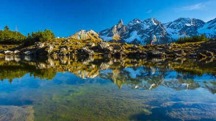 Deutschland, Bayern, Allgäu, Blick vom Guggsee auf die Allgäuer Alpen, Zentraler Hauptkamm, Panorama - WGF000555