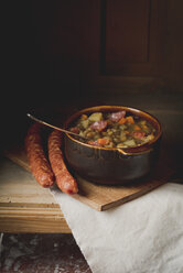 Linsensuppe mit Schweinehackfleischwurst - ECF001657