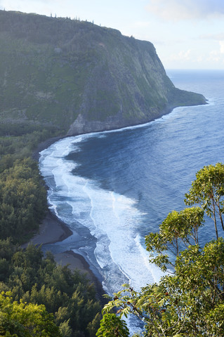 USA, Hawaii, Big Island, Waipio Valley, Blick von oben auf den Strand, lizenzfreies Stockfoto