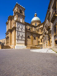 Italy, Sicily, Province of Enna, Piazza Armerina, Cathedral Maria Santissima Assunta at Piazza Duomo - AM003557