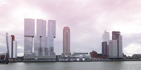 Niederlande, Rotterdam, Skyline, Fluss Nieuwe Maas - WIF001204