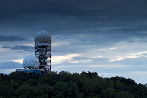 Deutschland, Berlin, ehemalige US-amerikanische Abhörstation am Teufelsberg - BIGF000046