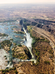 Afrika, Simbabwe, Victoriafälle - HHF004992