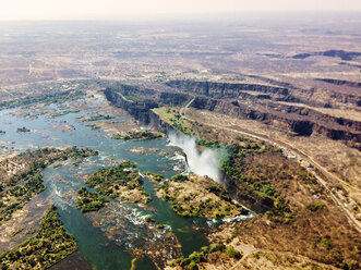 Africa, Zimbabwe, Victoria Falls - HHF004993