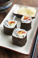 Vegetable sushi filled with sweet potato, carrots and bell pepper - HAWF000559