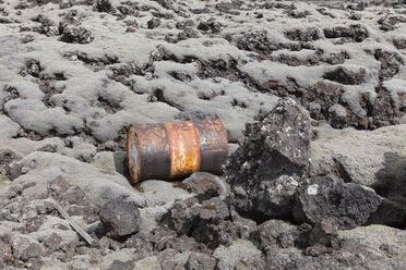 Iceland, rusty can - ATAF000077