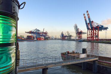 Germany, Hamburg, View of container harbour - RJ000386