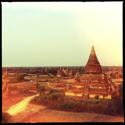 bagan, stupa, tempel, myanmar - LULF000116