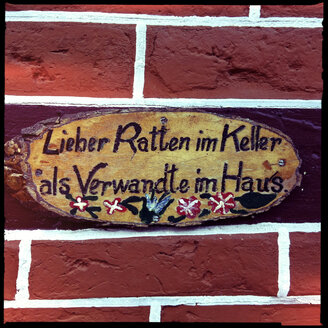 door sign, lueneburg, niedersachsen, deutschland - LULF000197