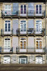 Portugal, Porto, Hausfassaden - KBF000280