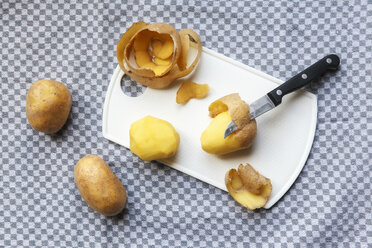 Potatoes for Thuringian Dumplings - EVGF001093