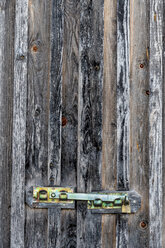 Locked bar of wooden door - EJWF000639