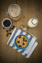 Glutenfree muesli with blueberries - LVF002599