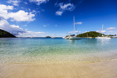 Karibik, Antillen, Kleine Antillen, Grenadinen, Mayreau, Twassante Bay - THAF001191