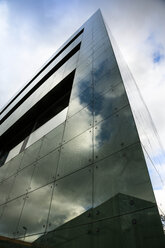 Switzerland, Basel, glass facade of university hospital - FCF000620