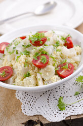 Couscous salad with salsify, cherry tomatoes and parsley - ODF001049