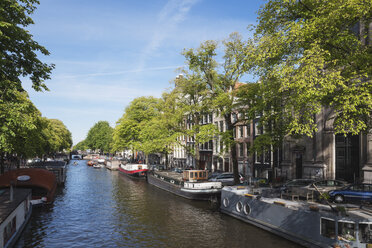 Netherlands, County of Holland, Amsterdam, town canal with house boats - GW003734