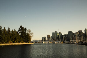 Kanada, Vancouver, Blick auf die Stadt vom Stanley Park - NGF000156