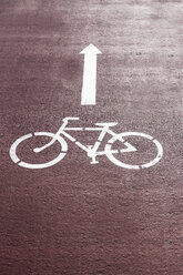 Bicycle lane sign with arrow - KBF000305