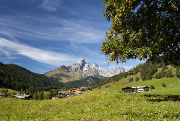 Österreich, Filzmoos, Dachsteingebirge, Bischofsmuetze - WWF003367