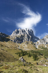 Austria, Filzmoos, Dachstein Mountains, Gosaukamm, Bischofsmuetze - WWF003370
