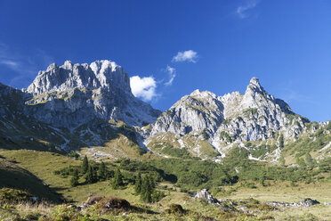 Austria, Filzmoos, Dachstein Mountains, Gosaukamm, Bischofsmuetze - WW003371