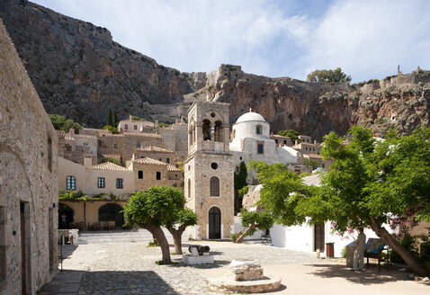 Griechenland, Monemvasia, Glockenturm der griechisch-orthodoxen Kirche Christi Elkomenos - WWF003484