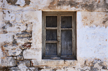 Griechenland, Gerolimenas, altes Fenster - WWF003514