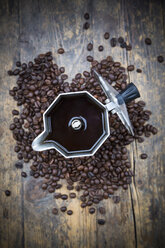 Espressokanne und Kaffeebohnen - LVF002700