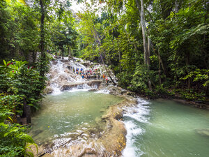 Jamaica, Ocho Rios, Tourists bathing in Dunn's River - AMF003664