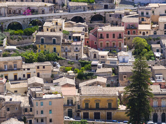 Italy, Sicily, Modica, cityscape - AMF003684