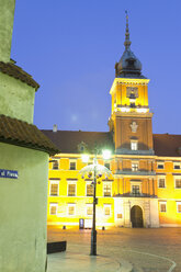 Polen, Warschau, Altstadt, Königsschloss am Abend - MSF004464