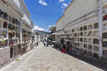 Ecuador, Quito, Urnenwände - FOF007644