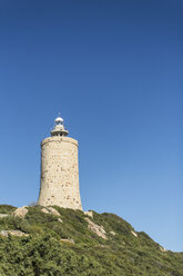 Spanien, Andalusien, Tarifa, Leuchtturm am Kap Camarinal - KBF000318