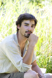 Portrait of pensive young man - WWF003840