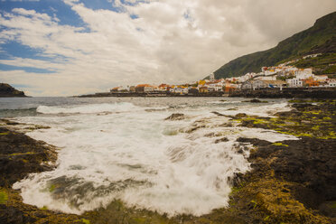 Spain, Canary Islands, Tenerife, View of Garachico - WGF000602