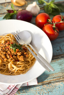 Spaghetti mit Bolognese-Sauce, Nahaufnahme - MAEF009701