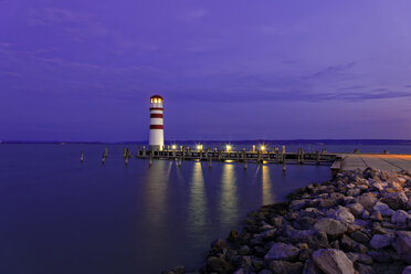 Austria, Burgenland, Podersdorf am See, View of lighthouse at Lake Neusiedl in the evening - GF000555