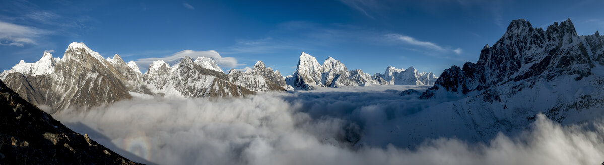 Nepal, Khumbu, Everest region, everest range from Gokyo ri peak, Panorama - ALRF000033